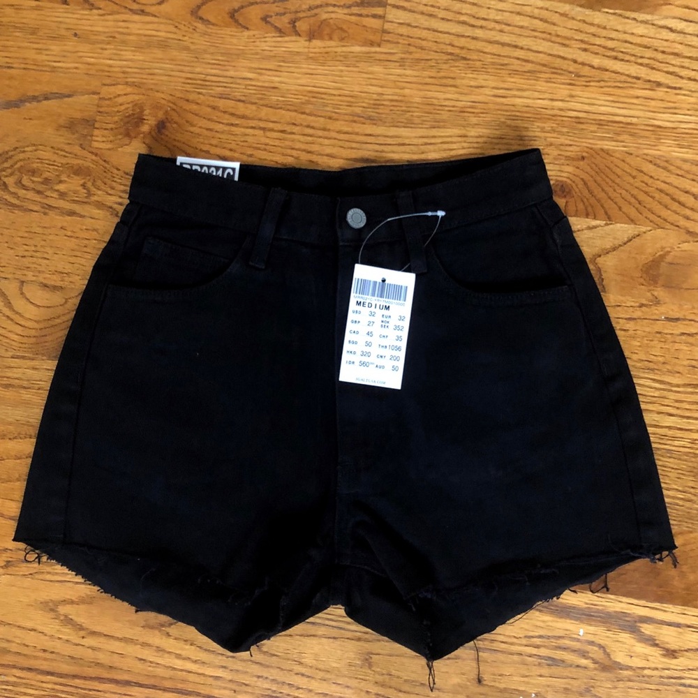 Brandy Melville Black Denim Mom Shorts
